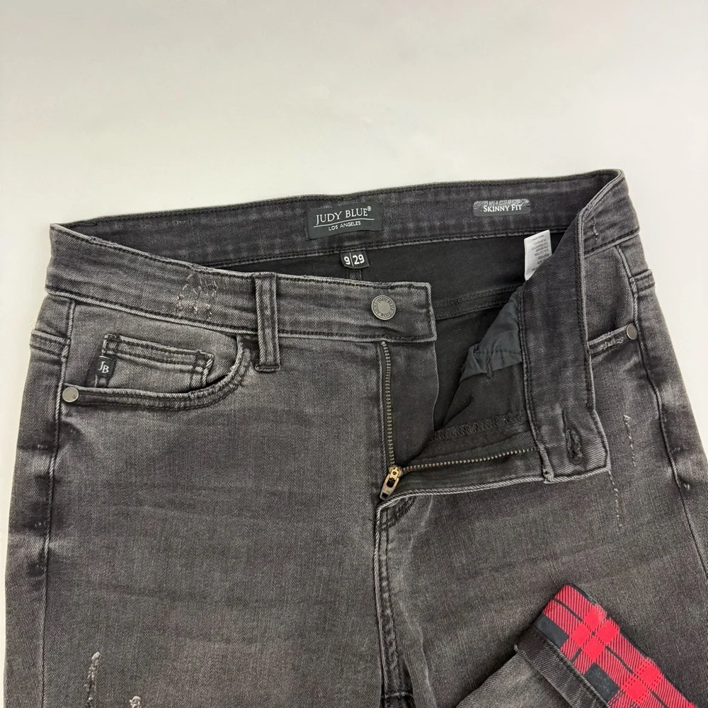 Judy Blue Buffalo Plaid Peek-A-Boo High Rise Skinny Jeans Charcoal Grey Black